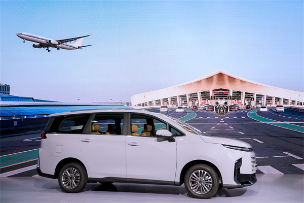 大空間、更省錢、長續(xù)航，“國民家用MPV”上汽大通G50混動MPV開啟預(yù)售，滿足家庭用車、旅游出行等全需求！