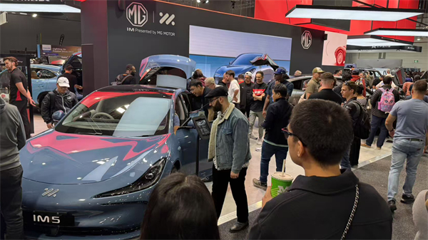 智己汽車(chē)正式登陸澳大利亞，雙車(chē)閃耀墨爾本車(chē)展