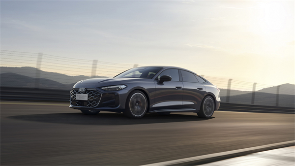 全新上汽奧迪A5L Sportback開(kāi)啟預(yù)售，限時(shí)臻享26萬(wàn)起